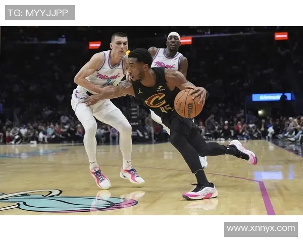 2020年NBA季后赛雄鹿对热火全场精彩回放与赛后分析